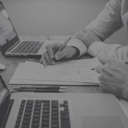 Smart businesses engage lawyers